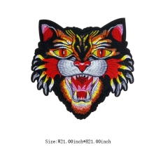 2018 Custom Colorful Tiger Self-adhesive Embroidery Patch